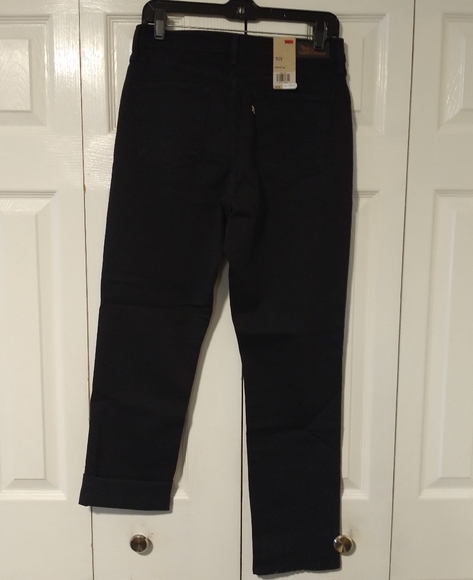 Levi's 512 Perfectly Slimming Skinny Leg - Picture 5 of 10